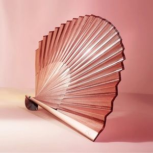 Patrick Ta Major Glow Setting Fan BRAND NEW NEVER OPENED